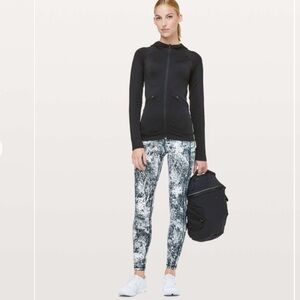 🆕 Lululemon Speed Up Tight *Full-On Luxtreme 28”